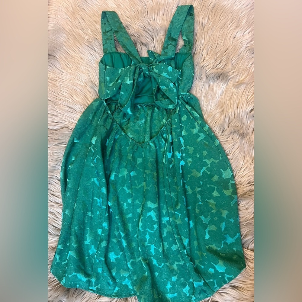 Like new Lucy in the sky dress - Picture 4 of 6